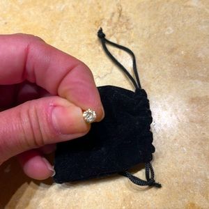 Single diamond earring